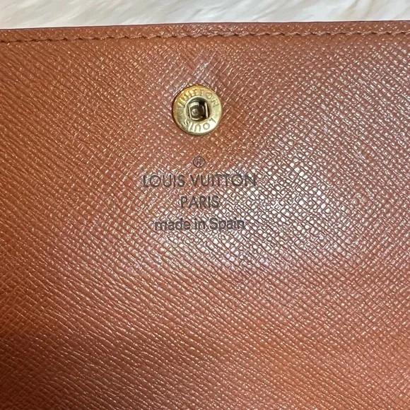 Louis Vuitton Monogram Passport Organizer Wallet - Picture 11 of 13